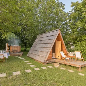  Luxe tent Glamping Bizjak Slovenië
